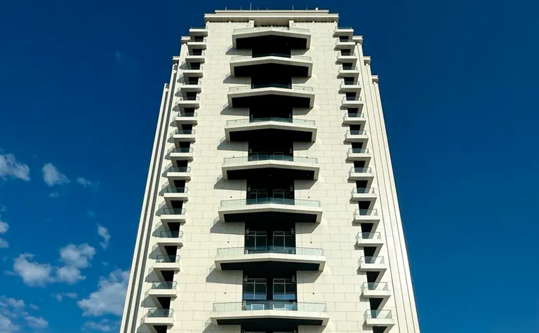 AZIMUT Plus Residence